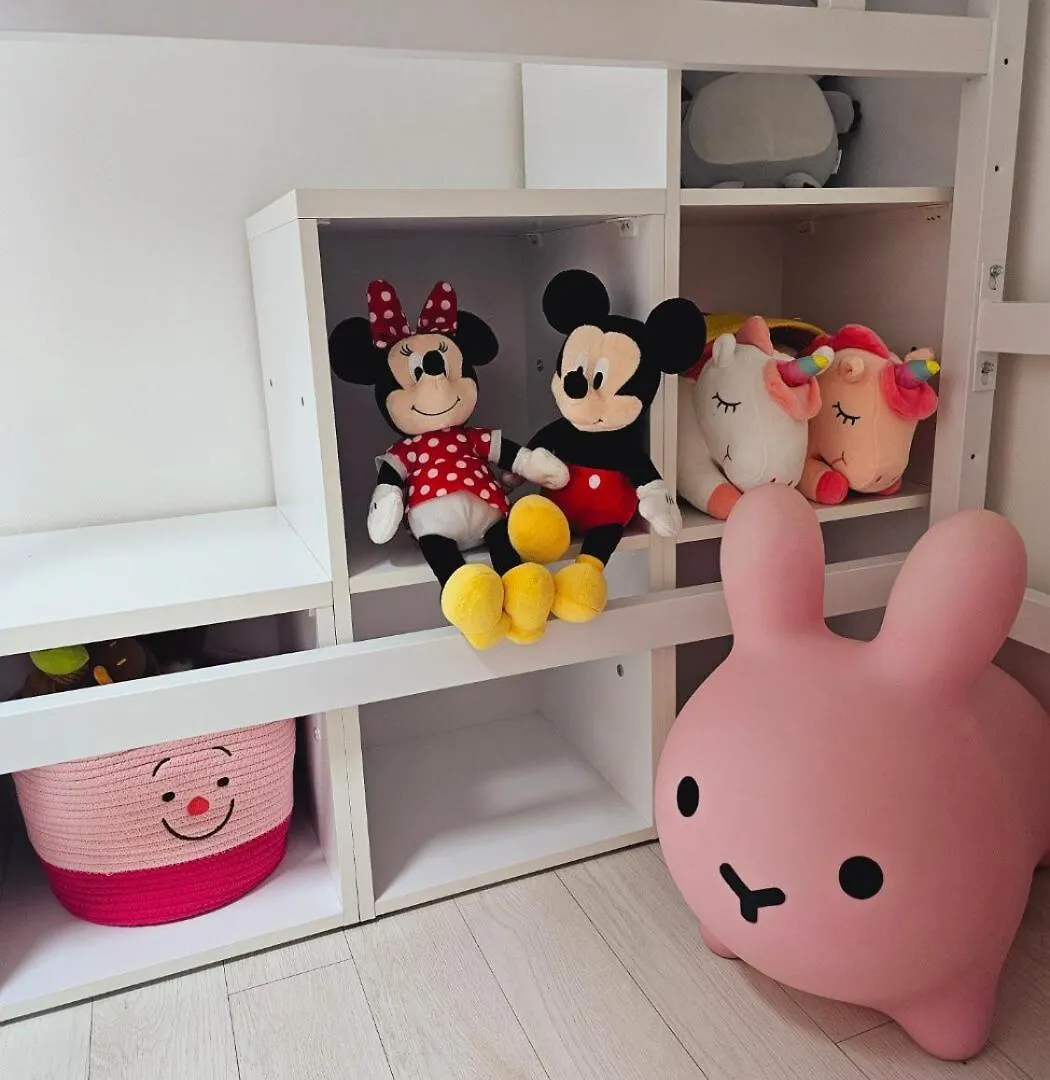 Familytrip #Nearseoul #Beamprojector #Sosaewoolstationarea #Bunkbed #Spaciousthreerooms Bucheon 0*,